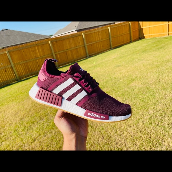 Adidas NMD R1 - Picture 2 of 8